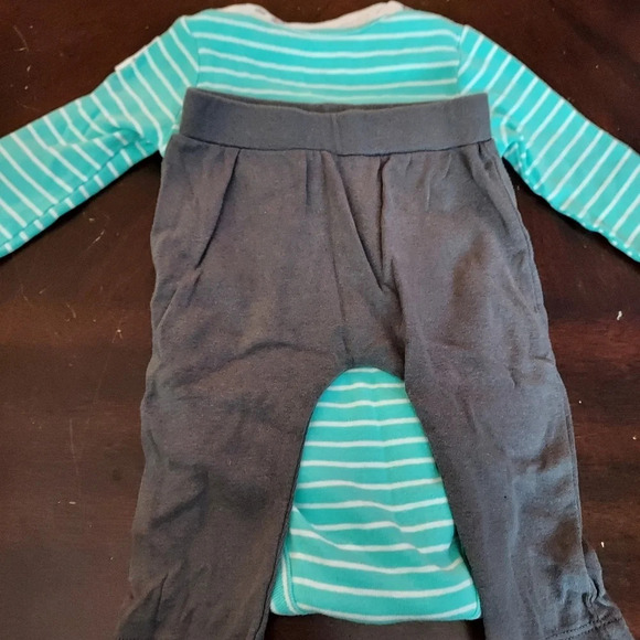 Carter's Baby 3-Piece Monster Little Character Set in Size 6M - Picture 7 of 9